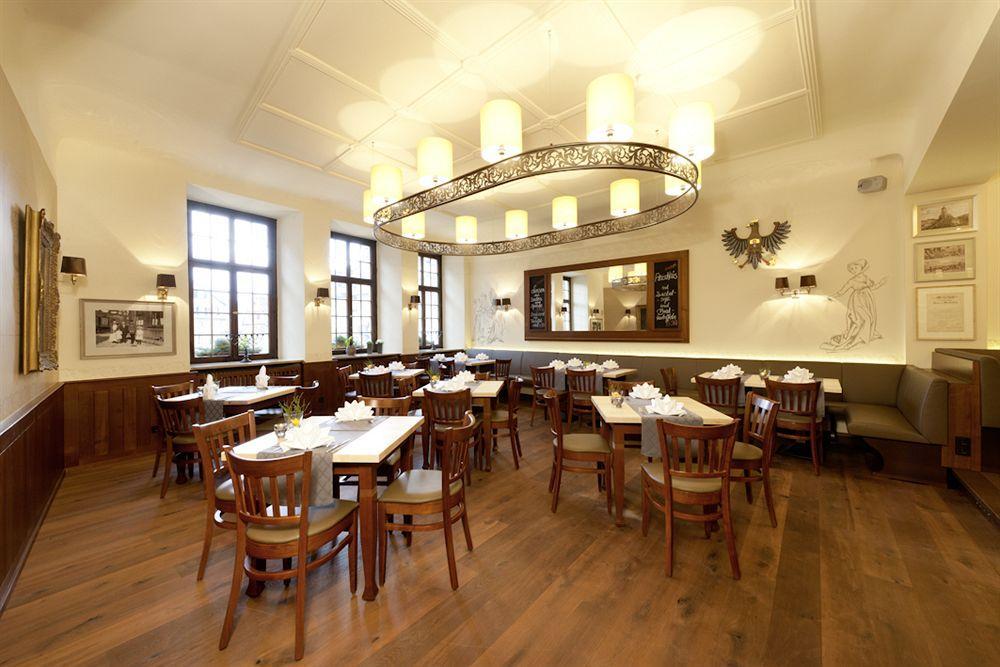 Stadt-Gut-Hotel Gasthof Goldener Adler Schwäbisch Hall Esterno foto
